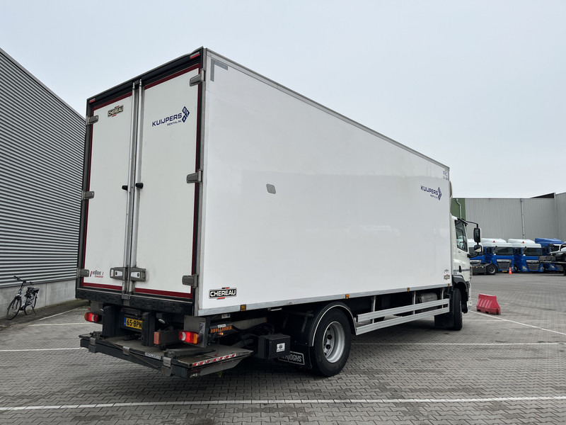 DAF CF 260 FA / Carrier Koeler - 30 gr / Chereau Frigobox / Laadklep 2000 kg - Caminhão frigorífico: foto 2 DAF CF 260 FA / Carrier Koeler - 30 gr / Chereau Frigobox / Laadklep 2000 kg - Caminhão frigorífico: foto 2