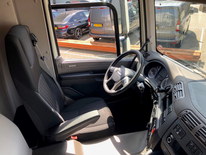 DAF CF 260 FA / Carrier Koeler / Chereau Frigo Box / Laadklep / APK TUV 09-26 - Caminhão frigorífico: foto 3 DAF CF 260 FA / Carrier Koeler / Chereau Frigo Box / Laadklep / APK TUV 09-26 - Caminhão frigorífico: foto 3