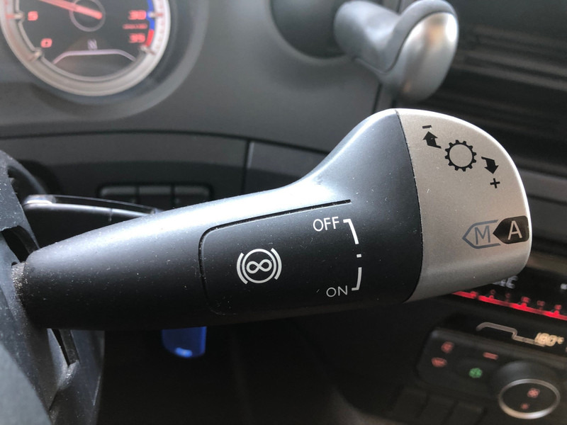 DAF CF 260 FA / Carrier Koeler / Chereau Frigo Box / Laadklep / APK TUV 09-26 - Caminhão frigorífico: foto 5 DAF CF 260 FA / Carrier Koeler / Chereau Frigo Box / Laadklep / APK TUV 09-26 - Caminhão frigorífico: foto 5