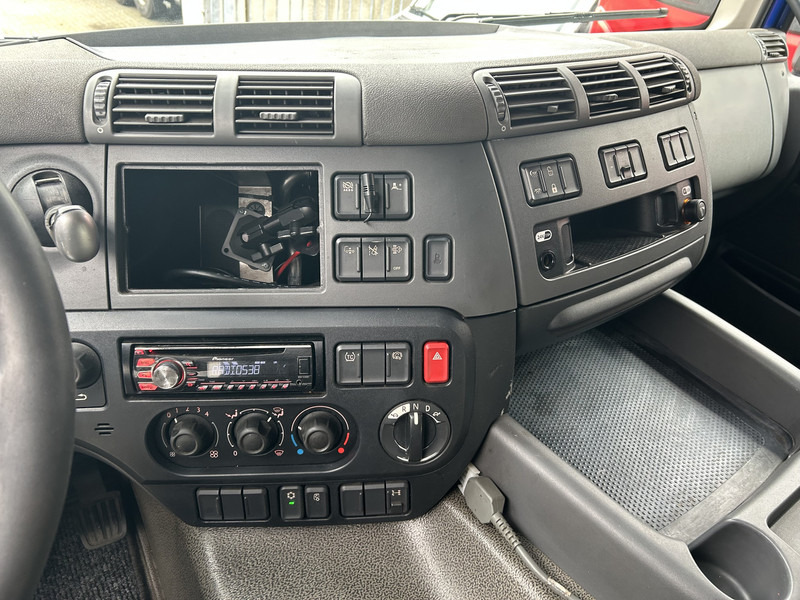 DAF CF 370 FA + Pacton MXD 218 / Curtainside Combi / Loadlift / APK TUV 05-26 - Caminhão com lona: foto 5 DAF CF 370 FA + Pacton MXD 218 / Curtainside Combi / Loadlift / APK TUV 05-26 - Caminhão com lona: foto 5