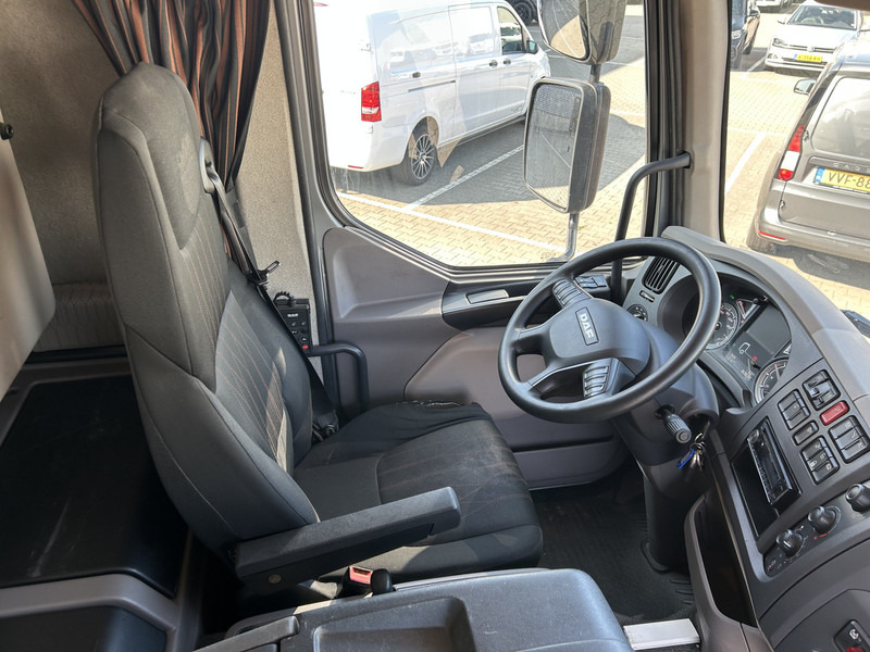 DAF LF 320 FA / Effer 175.2/c3s Crane / 363 dkm / Plateau / APK TUV 08-25 - Caminhão grua: foto 3 DAF LF 320 FA / Effer 175.2/c3s Crane / 363 dkm / Plateau / APK TUV 08-25 - Caminhão grua: foto 3