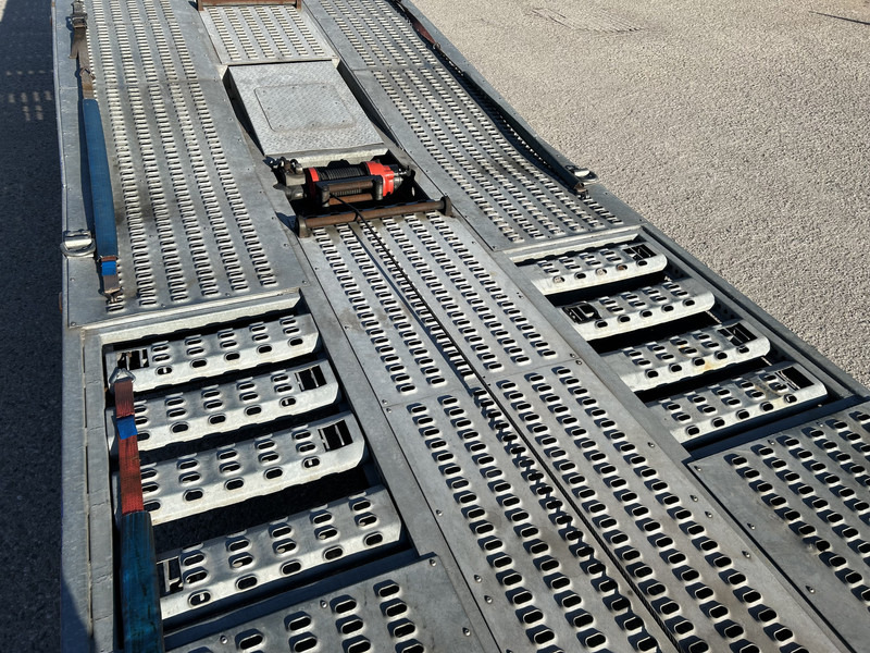 Eroglu ALPB 08 / Semi Dieplader / Auto - Machine Transport / Lier 5 Ton - Semireboque transporte de veículos: foto 4 Eroglu ALPB 08 / Semi Dieplader / Auto - Machine Transport / Lier 5 Ton - Semireboque transporte de veículos: foto 4