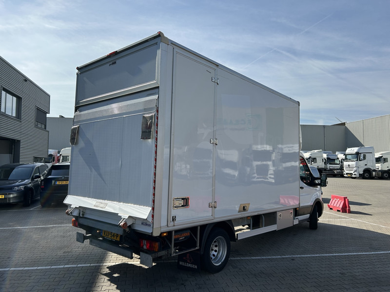 Ford Transit 2.0 TDCI Trend RWD / Box / Loadlift / Full Options - Carrinha de contentor: foto 2 Ford Transit 2.0 TDCI Trend RWD / Box / Loadlift / Full Options - Carrinha de contentor: foto 2