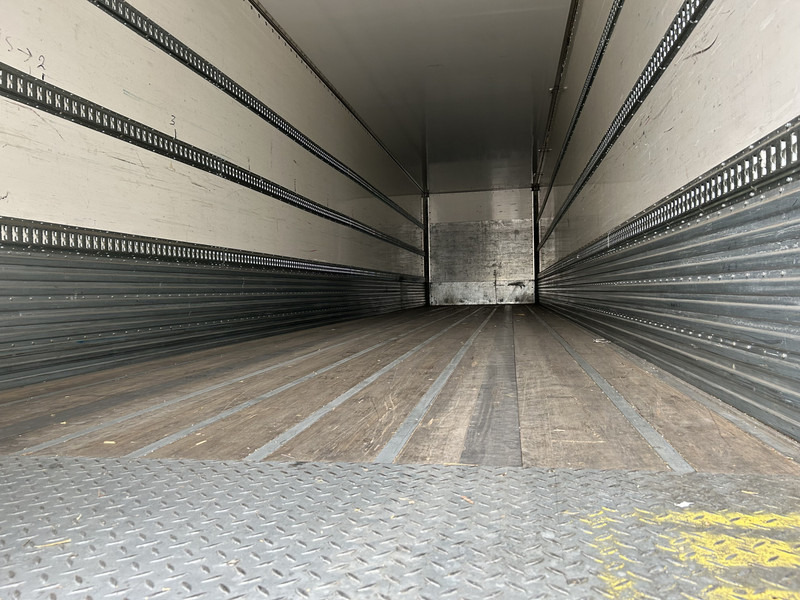 Fruehauf CNP 03 / Box / Laadklep / SAF Schijf - Semireboque furgão: foto 3 Fruehauf CNP 03 / Box / Laadklep / SAF Schijf - Semireboque furgão: foto 3