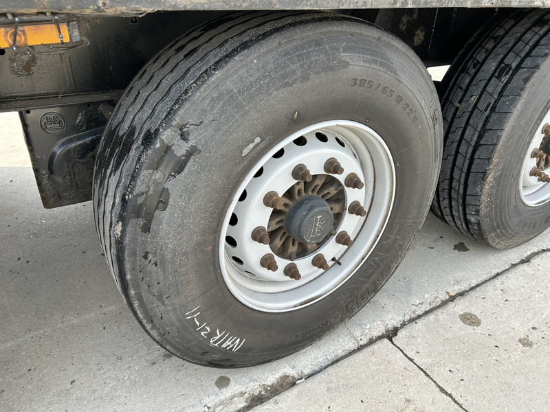 Locação de Krone DryLiner / Box Trailer / 3 Axle BPW Disk / APK TUV 12-25 Krone DryLiner / Box Trailer / 3 Axle BPW Disk / APK TUV 12-25: foto 7