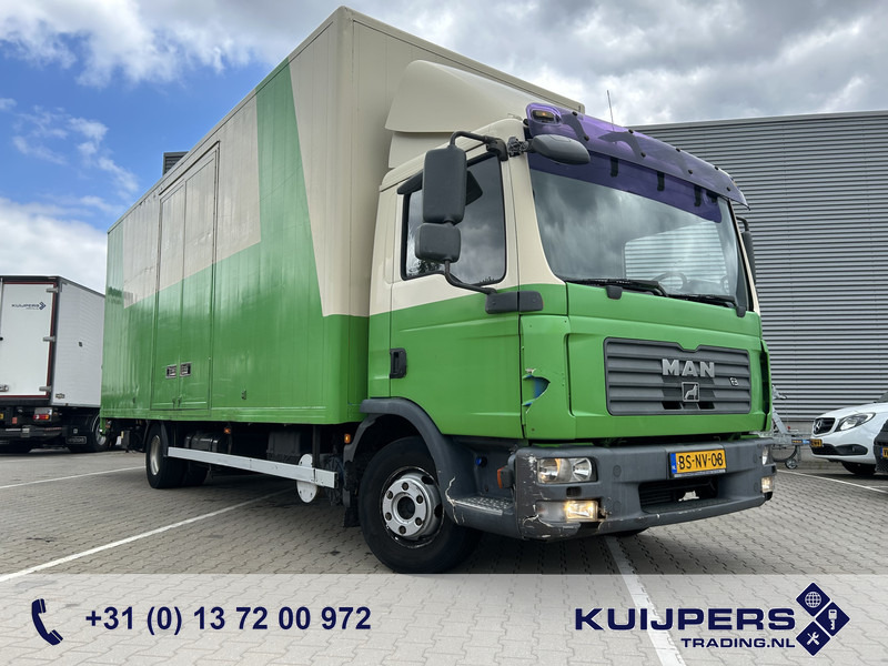 MAN TGL 12.180 E4 / Manual / 12 Ton / 605 dkm / Box / Loadlift / APK TUV 04-26 - Caminhão furgão: foto 1 MAN TGL 12.180 E4 / Manual / 12 Ton / 605 dkm / Box / Loadlift / APK TUV 04-26 - Caminhão furgão: foto 1