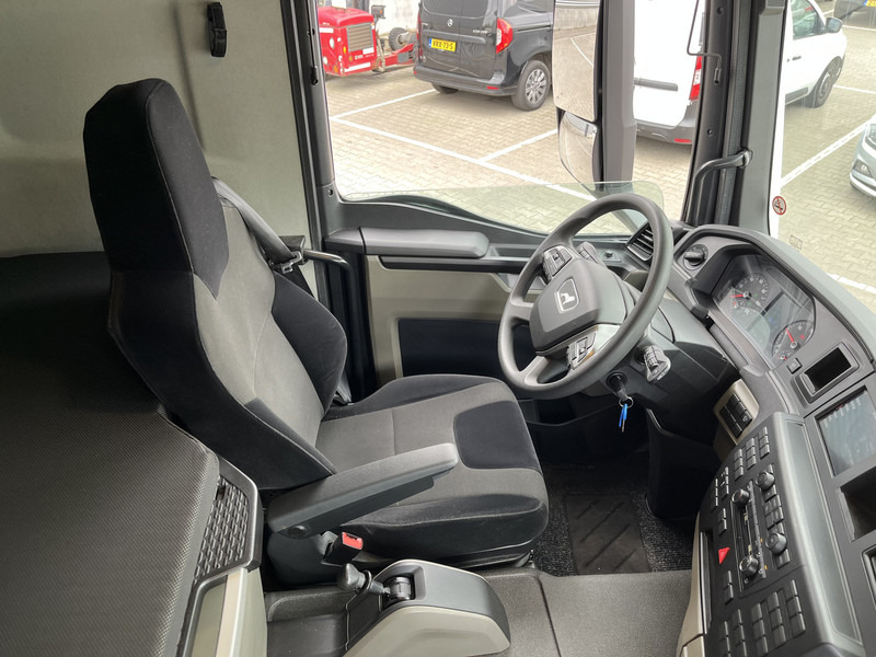 MAN TGM 18.250 TN / 18 Ton / 2023 / Box 7.5 mtr / Laadklep 2000 kg - Caminhão furgão: foto 3 MAN TGM 18.250 TN / 18 Ton / 2023 / Box 7.5 mtr / Laadklep 2000 kg - Caminhão furgão: foto 3