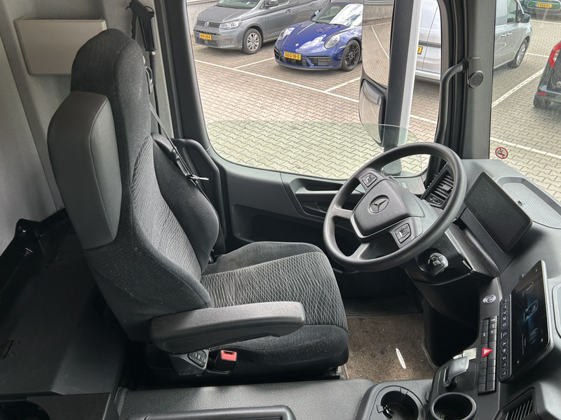 Mercedes-Benz Actros 2124 / Carrier Supra 850 -30 gr / Koeler / Laadklep / APK 03-26 - Caminhão frigorífico: foto 3 Mercedes-Benz Actros 2124 / Carrier Supra 850 -30 gr / Koeler / Laadklep / APK 03-26 - Caminhão frigorífico: foto 3