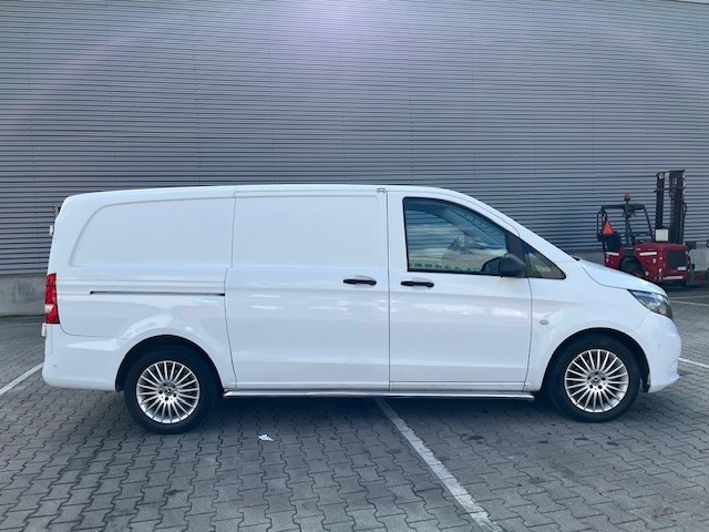 Mercedes-Benz Vito 109 CDI Lang / Airco / Cruise / Trekhaak / APK 01-26 - Furgão compacto: foto 2 Mercedes-Benz Vito 109 CDI Lang / Airco / Cruise / Trekhaak / APK 01-26 - Furgão compacto: foto 2