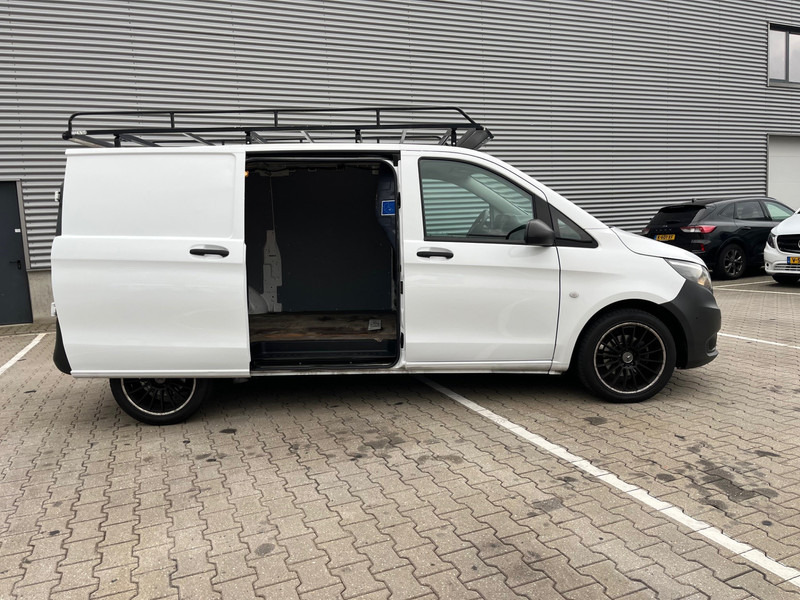 Mercedes-Benz Vito 111 CDI Lang / Business Professional Plus / / Imperial / Towbar / APK-TUV 11-25 - Furgão compacto: foto 3 Mercedes-Benz Vito 111 CDI Lang / Business Professional Plus / / Imperial / Towbar / APK-TUV 11-25 - Furgão compacto: foto 3