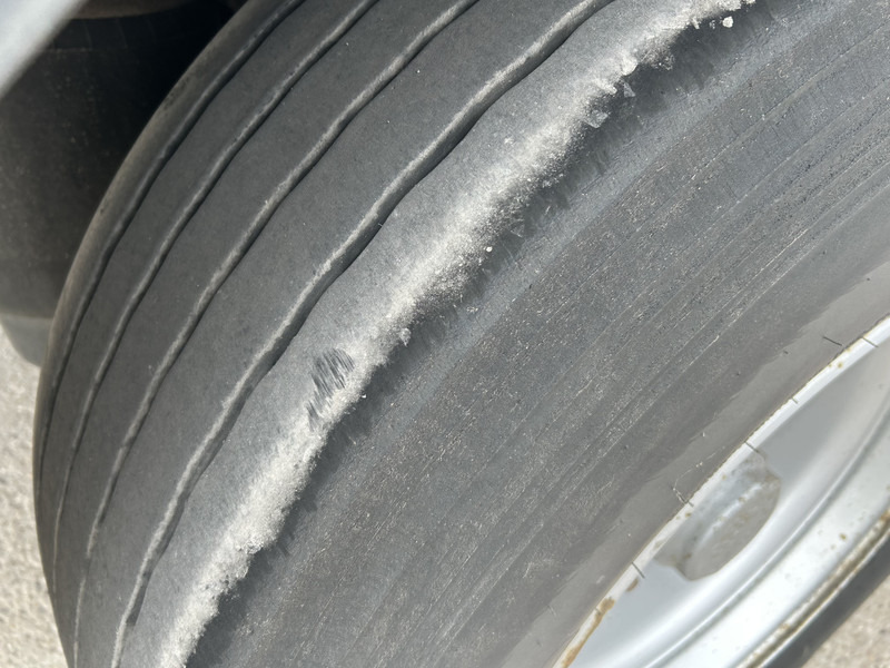 Semi-reboque de lona Pacton T3-001 / Curtainside Trailer / BPW Drum / APK TUV 03-26: foto 11 Semi-reboque de lona Pacton T3-001 / Curtainside Trailer / BPW Drum / APK TUV 03-26: foto 11