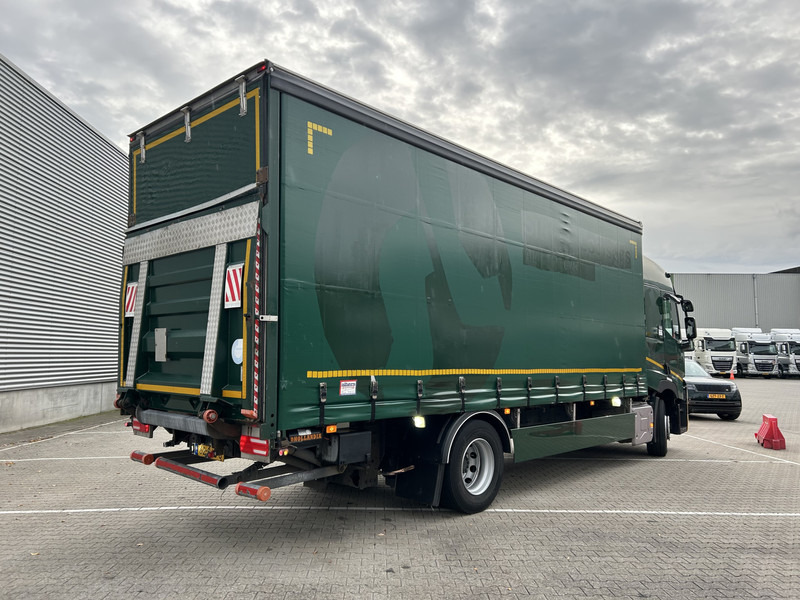 Renault T 380 Comfort / 820 dkm / Curtainside / Loadlift / APK TUV 02-26 - Caminhão com lona: foto 2 Renault T 380 Comfort / 820 dkm / Curtainside / Loadlift / APK TUV 02-26 - Caminhão com lona: foto 2
