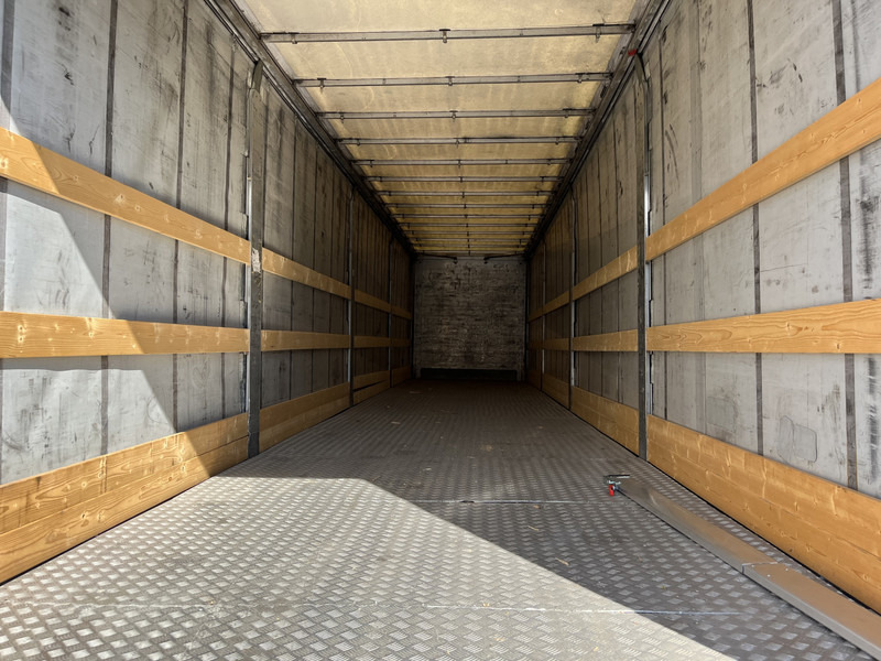 Samro ST 39 WH / Curtainside / 3 axle BPW Disk / NL Trailer - Semi-reboque de lona: foto 3 Samro ST 39 WH / Curtainside / 3 axle BPW Disk / NL Trailer - Semi-reboque de lona: foto 3