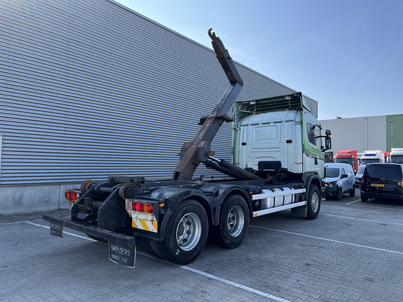 Scania R 144G V8 460 6x2 Boogie / 874 dkm / Blad - Blad / Hook Lift / NL Truck - Caminhão polibenne: foto 2 Scania R 144G V8 460 6x2 Boogie / 874 dkm / Blad - Blad / Hook Lift / NL Truck - Caminhão polibenne: foto 2