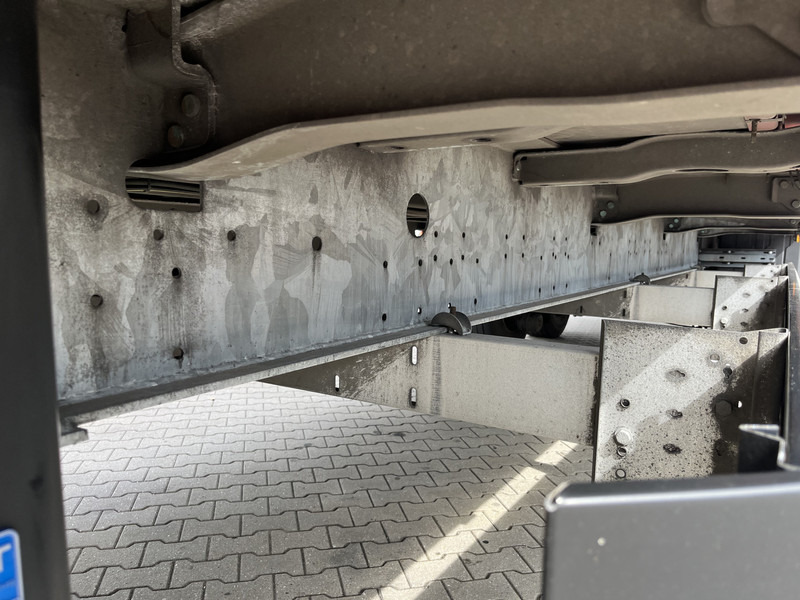 Schmitz Cargobull SCB S2 / Box Trailer / 2 axle / APK TUV 06-26 - Semireboque furgão: foto 5 Schmitz Cargobull SCB S2 / Box Trailer / 2 axle / APK TUV 06-26 - Semireboque furgão: foto 5