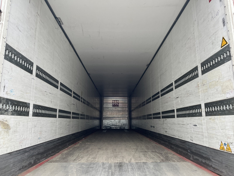 Schmitz Cargobull SCB S2 / Box Trailer / 2 axle / Loadlift / APK TUV 04-26 - Semireboque furgão: foto 3 Schmitz Cargobull SCB S2 / Box Trailer / 2 axle / Loadlift / APK TUV 04-26 - Semireboque furgão: foto 3