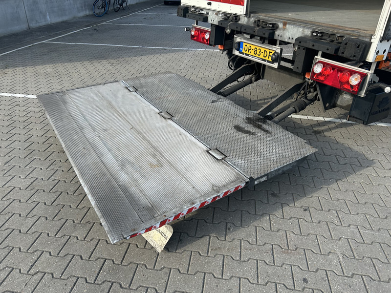 Schmitz Cargobull SCB S3B / Box / Loadlift / 2x Liftas / APK 03-26 - Semireboque furgão: foto 5 Schmitz Cargobull SCB S3B / Box / Loadlift / 2x Liftas / APK 03-26 - Semireboque furgão: foto 5