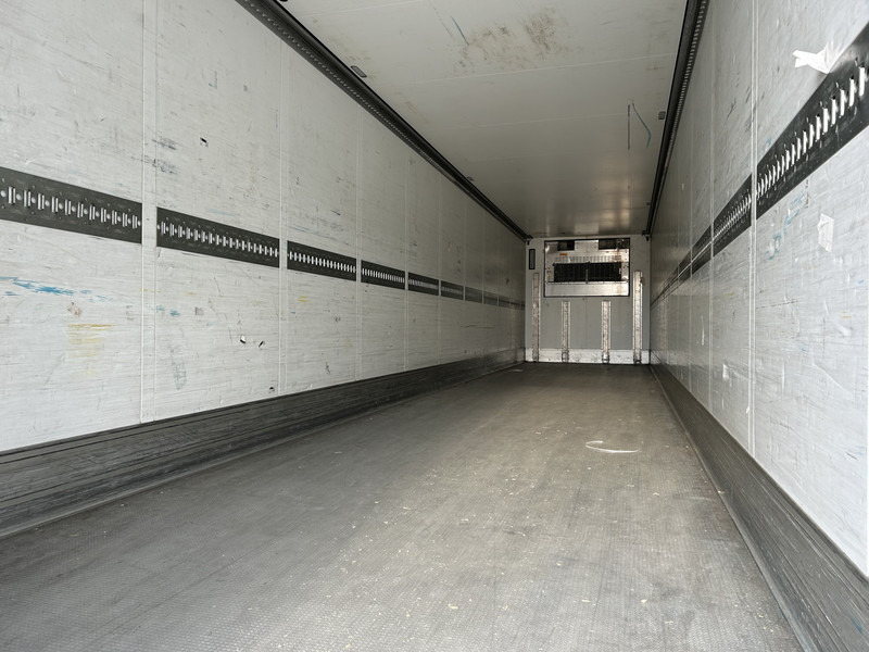 Schmitz Cargobull SCB S3B / Carrier Vector 1950 / Frigo Box / Loadlift / APK TUV 03-26 - Semireboque frigorífico: foto 3 Schmitz Cargobull SCB S3B / Carrier Vector 1950 / Frigo Box / Loadlift / APK TUV 03-26 - Semireboque frigorífico: foto 3