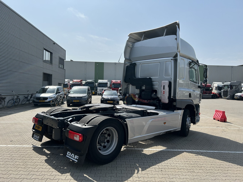 DAF CF 410 FT Space Cab / 281 dkm / Smart Tacho V2 / APK 01-26 - Tractor: foto 2 DAF CF 410 FT Space Cab / 281 dkm / Smart Tacho V2 / APK 01-26 - Tractor: foto 2