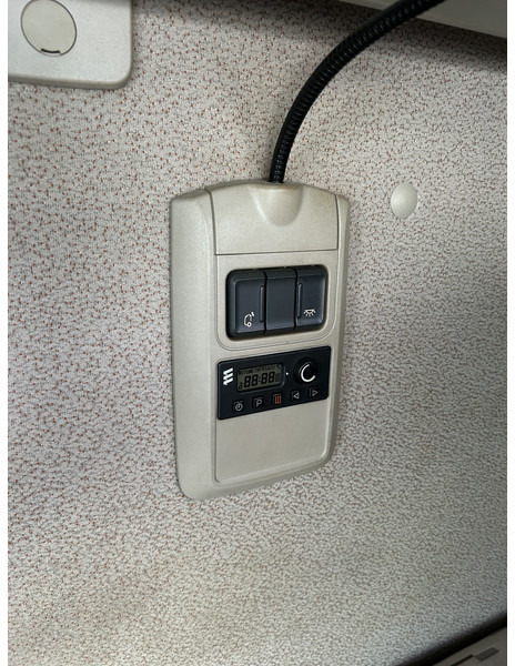 Tractor DAF XF 440 FT SC / Smart Tacho V2 / 2 Tanks / Stand Klima / APK TUV 01-26: foto 10 Tractor DAF XF 440 FT SC / Smart Tacho V2 / 2 Tanks / Stand Klima / APK TUV 01-26: foto 10