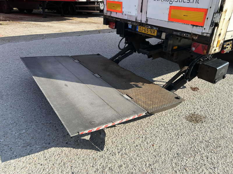 Van Hool 3B2014 / Box Trailer / BPW Drum / Loadlift / NL Trailer - Semireboque furgão: foto 5 Van Hool 3B2014 / Box Trailer / BPW Drum / Loadlift / NL Trailer - Semireboque furgão: foto 5