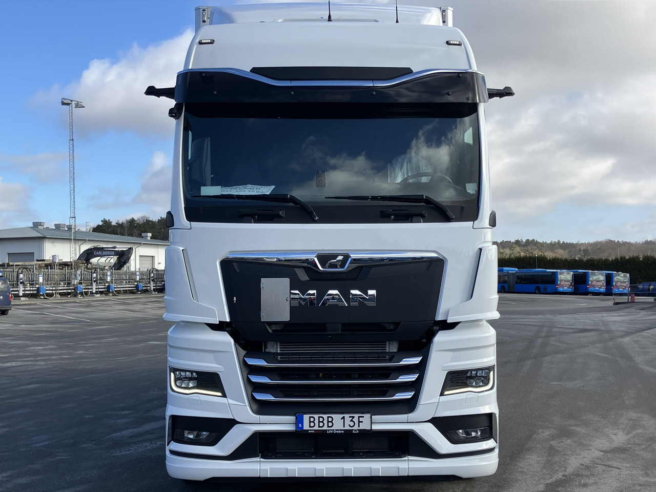MAN TGX 26.520 6×2-4 fjärrbil Närko - Caminhão furgão: foto 3 MAN TGX 26.520 6×2-4 fjärrbil Närko - Caminhão furgão: foto 3