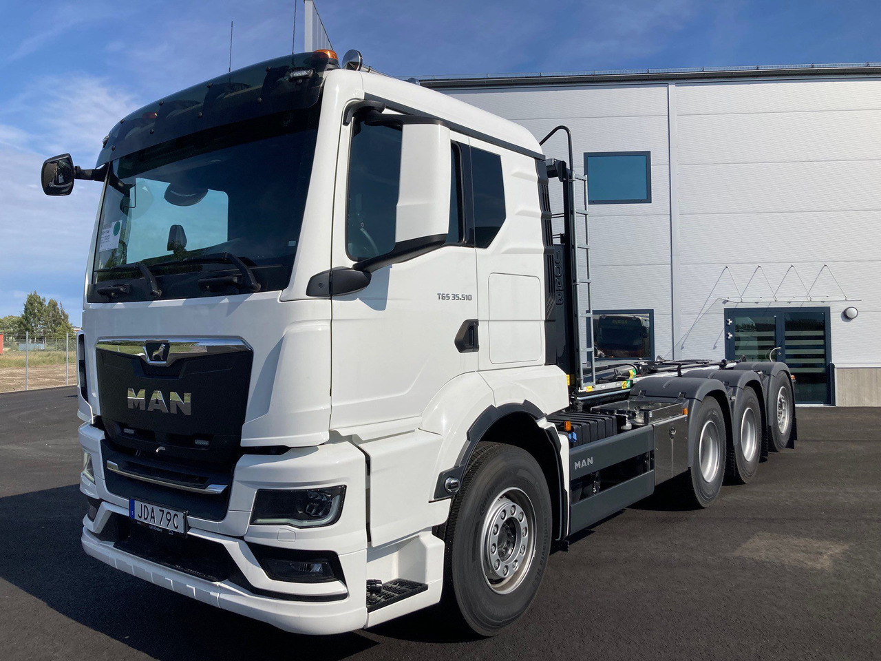 TGS 35.510 8×4-4 JOAB Lastväxlare - Caminhão polibenne: foto 1 TGS 35.510 8×4-4 JOAB Lastväxlare - Caminhão polibenne: foto 1