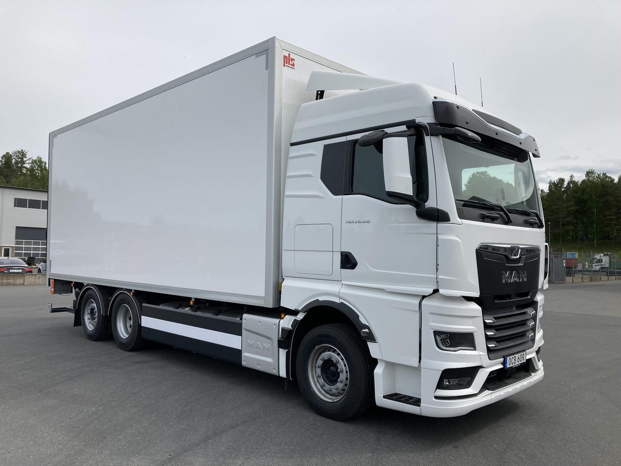 TGX 26.510 6×2-4 Fjärrbil Skåp PLS - Caminhão transporte de bebidas: foto 2 TGX 26.510 6×2-4 Fjärrbil Skåp PLS - Caminhão transporte de bebidas: foto 2