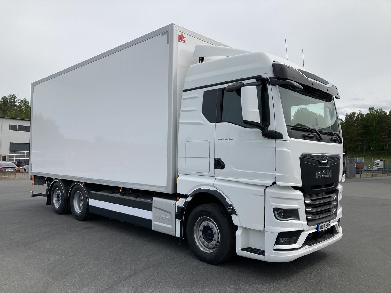 TGX 26.510 6×2-4 Fjärrbil Skåp PLS - Caminhão transporte de bebidas: foto 4 TGX 26.510 6×2-4 Fjärrbil Skåp PLS - Caminhão transporte de bebidas: foto 4