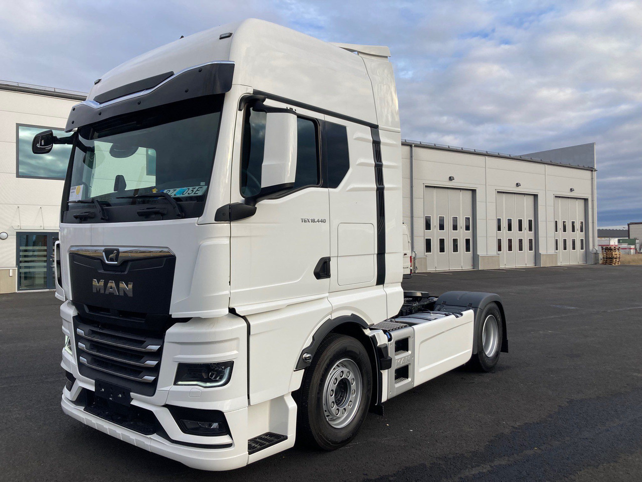 MAN TGX 18.440 4×2 Dragbil - Tractor: foto 1 MAN TGX 18.440 4×2 Dragbil - Tractor: foto 1