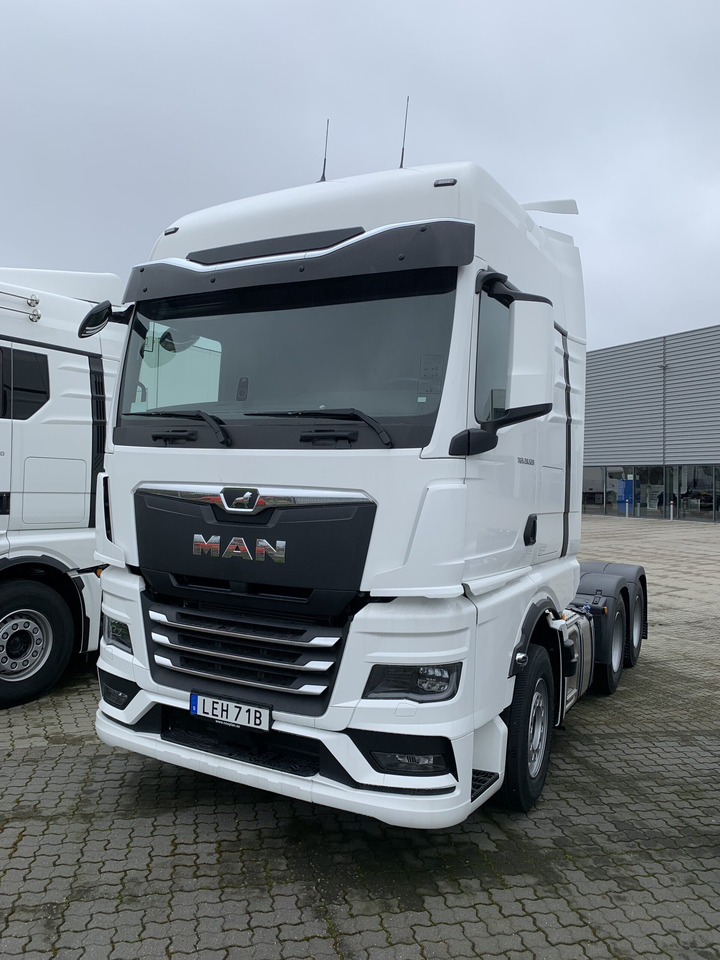 MAN TGX 28.520 6×2-2 Dragbil - Tractor: foto 5 MAN TGX 28.520 6×2-2 Dragbil - Tractor: foto 5