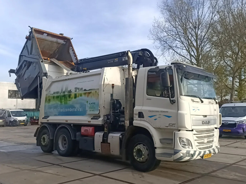 DAF CF 290 CF290 FAN met boven laadkraan Hiab XS211W Hipro - Caminhão: foto 4 DAF CF 290 CF290 FAN met boven laadkraan Hiab XS211W Hipro - Caminhão: foto 4