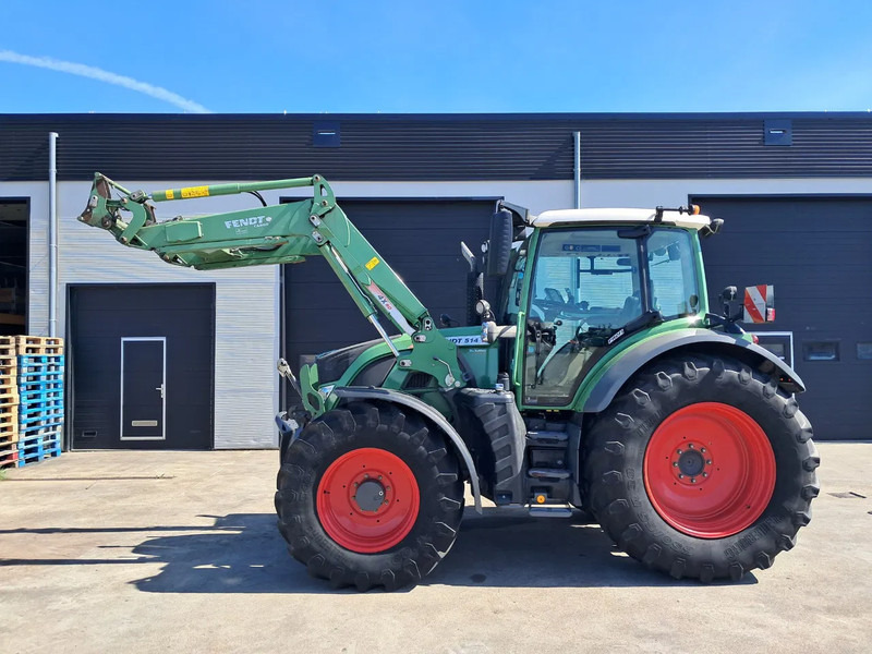 Fendt 514 VARIO 514 VARIO S4 PROFI met AGCO 4X80 frontloader - Trator: foto 1 Fendt 514 VARIO 514 VARIO S4 PROFI met AGCO 4X80 frontloader - Trator: foto 1