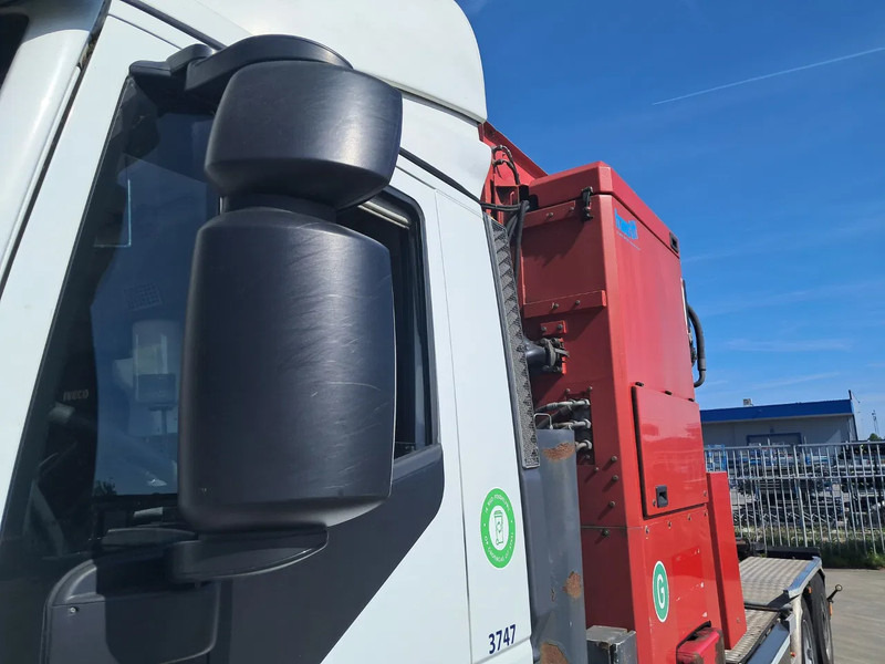 Iveco AD260SY/PS CNG - Caminhão de lixo: foto 5 Iveco AD260SY/PS CNG - Caminhão de lixo: foto 5