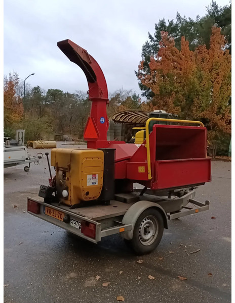 Lindana TP760 - Estilhaçadora de madeira: foto 4 Lindana TP760 - Estilhaçadora de madeira: foto 4