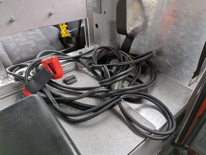 Locação de Mercedes-Benz NG 1626 V8 Mercedes-Benz NG 1626 V8: foto 18