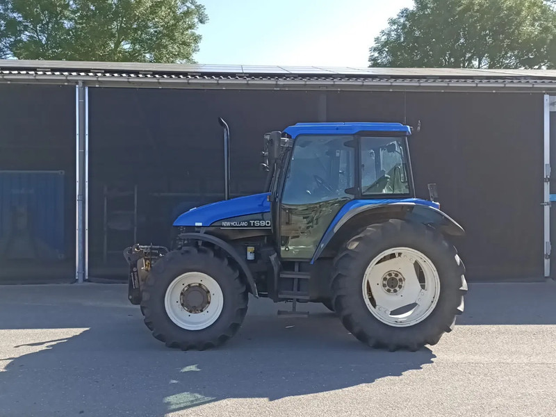 New Holland TS90 TS90 - Trator: foto 1 New Holland TS90 TS90 - Trator: foto 1