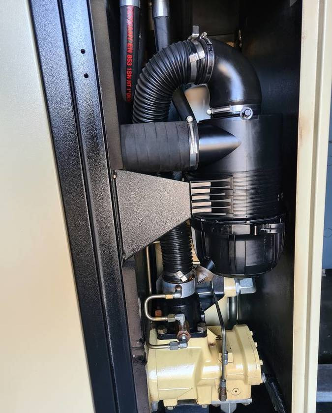 Kompresor śrubowy INGERSOLL RAND IRN 22K-CC 22 kw Falownik - Compressor de ar: foto 5 Kompresor śrubowy INGERSOLL RAND IRN 22K-CC 22 kw Falownik - Compressor de ar: foto 5
