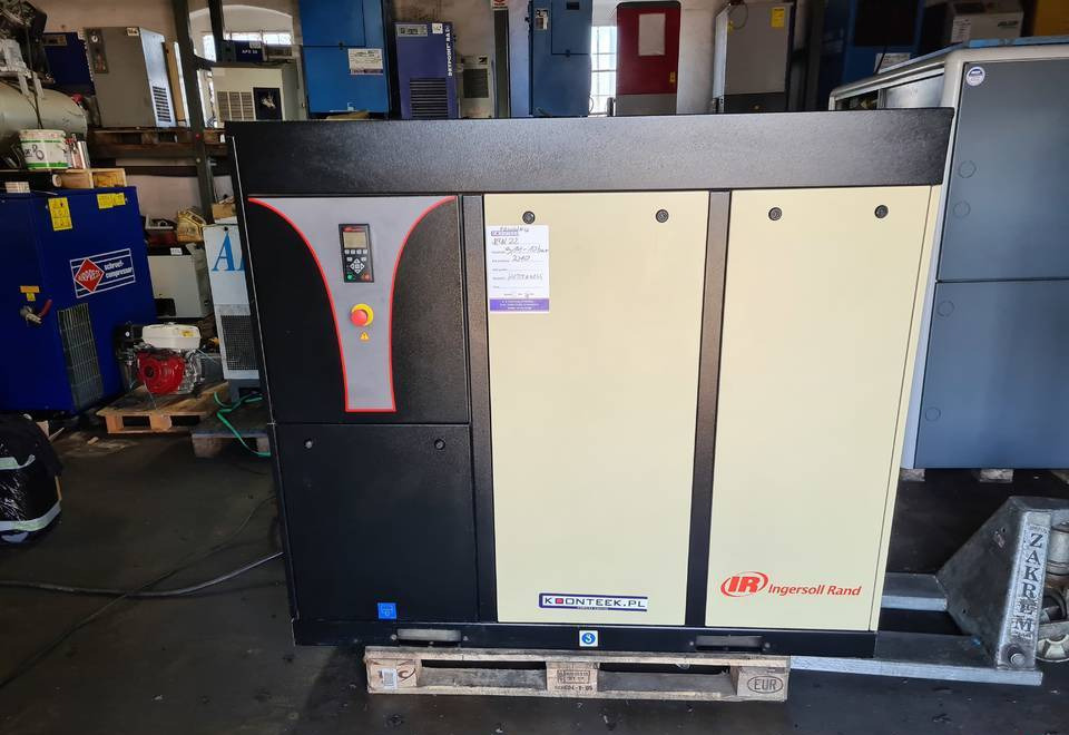 Kompresor śrubowy INGERSOLL RAND IRN 22K-CC 22 kw Falownik - Compressor de ar: foto 4 Kompresor śrubowy INGERSOLL RAND IRN 22K-CC 22 kw Falownik - Compressor de ar: foto 4