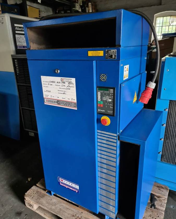Kompresor śrubowy MAHLE MSK 18,5 KW - Compressor de ar: foto 2 Kompresor śrubowy MAHLE MSK 18,5 KW - Compressor de ar: foto 2