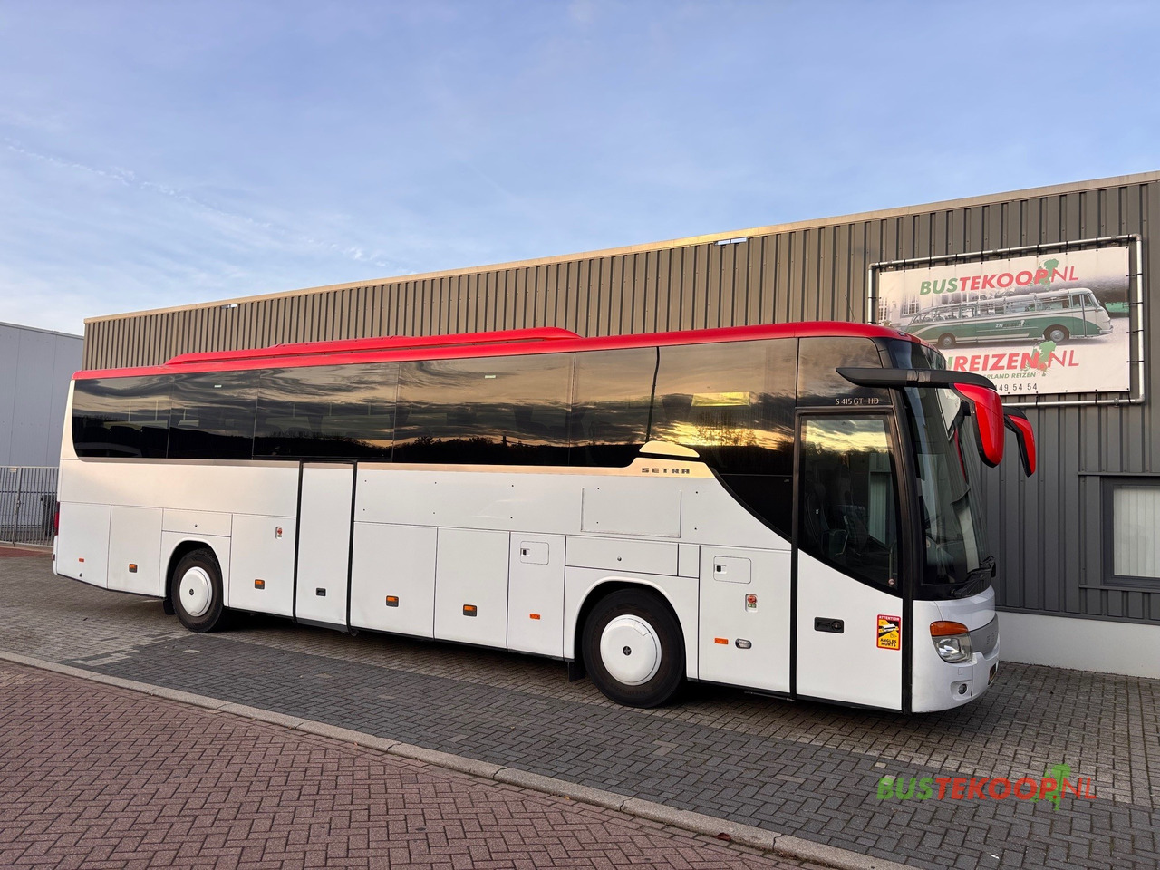 SETRA S 415GT-HD - Autocarro: foto 1 SETRA S 415GT-HD - Autocarro: foto 1