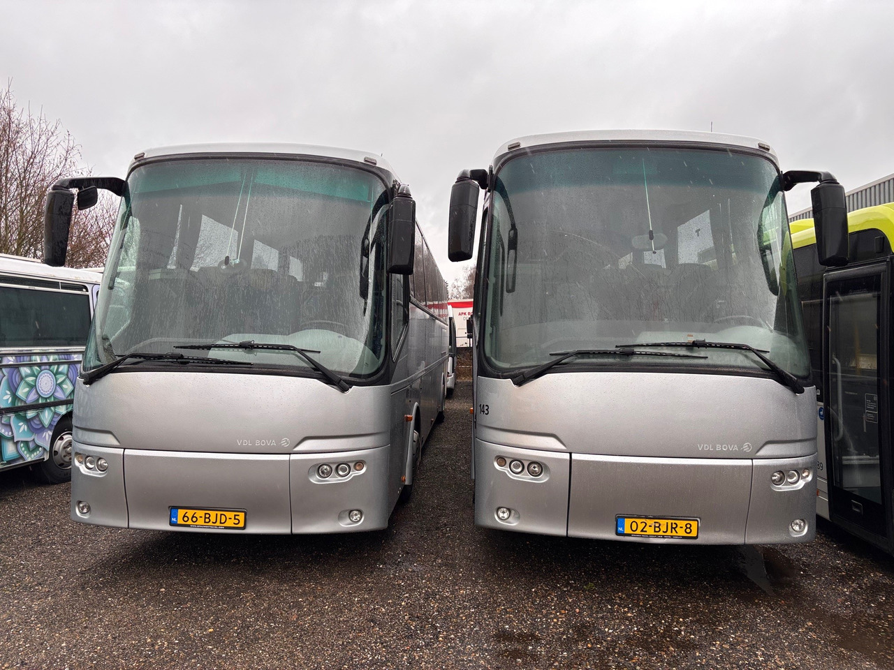 VDL Bova Futura FHD 127.365 (2x Available!!!) - Autocarro: foto 2 VDL Bova Futura FHD 127.365 (2x Available!!!) - Autocarro: foto 2