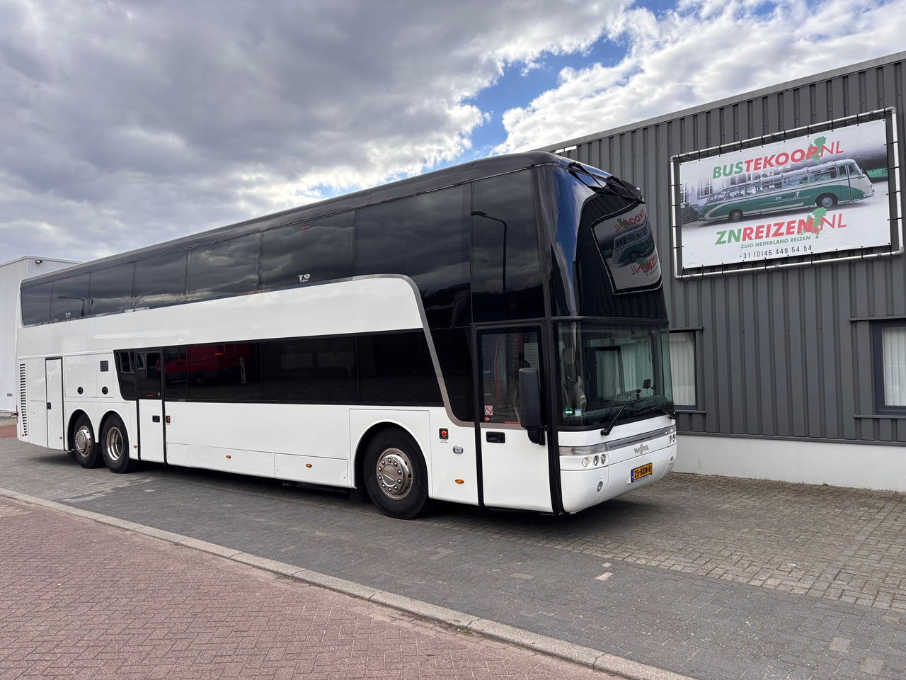 Vanhool TD927 Astromega EURO 5 Dubbeldekker 90 pax - Ônibus panorâmico: foto 2 Vanhool TD927 Astromega EURO 5 Dubbeldekker 90 pax - Ônibus panorâmico: foto 2