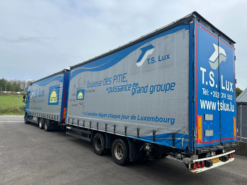 DAF XF 440 6x2 / SUPERSPACECAB / KOMBI MIT ANHANGER SCHMITZ 2016 / DURCHLADEN / 2 STUCK - Caminhão com lona: foto 5 DAF XF 440 6x2 / SUPERSPACECAB / KOMBI MIT ANHANGER SCHMITZ 2016 / DURCHLADEN / 2 STUCK - Caminhão com lona: foto 5