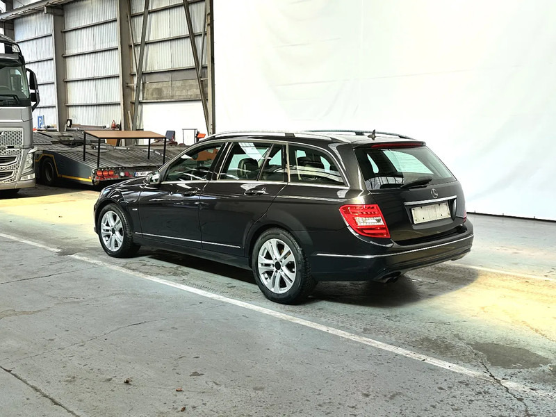 Mercedes-Benz C-Klasse C200 CDI / MOTORPROBLEEM /PROBLEME DE MOTEUR / MOTORPROBLEM - Automóvel: foto 3 Mercedes-Benz C-Klasse C200 CDI / MOTORPROBLEEM /PROBLEME DE MOTEUR / MOTORPROBLEM - Automóvel: foto 3