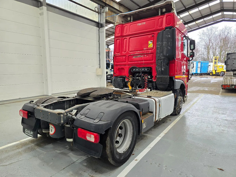 DAF XF 106.460 INTARDER / MANUEL / SPACECAB - Tractor: foto 5 DAF XF 106.460 INTARDER / MANUEL / SPACECAB - Tractor: foto 5