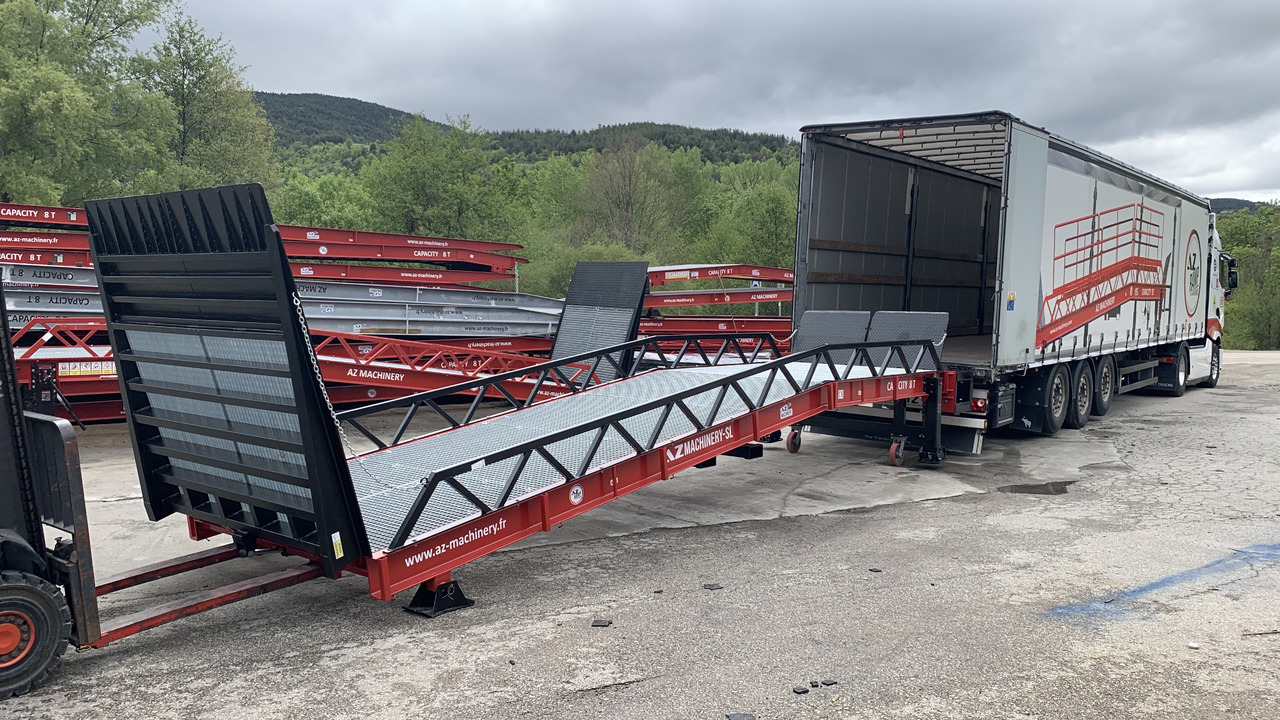 AZ RAMP STAR- 8T mobile loading ramp - Rampa de carregamento: foto 1 AZ RAMP STAR- 8T mobile loading ramp - Rampa de carregamento: foto 1