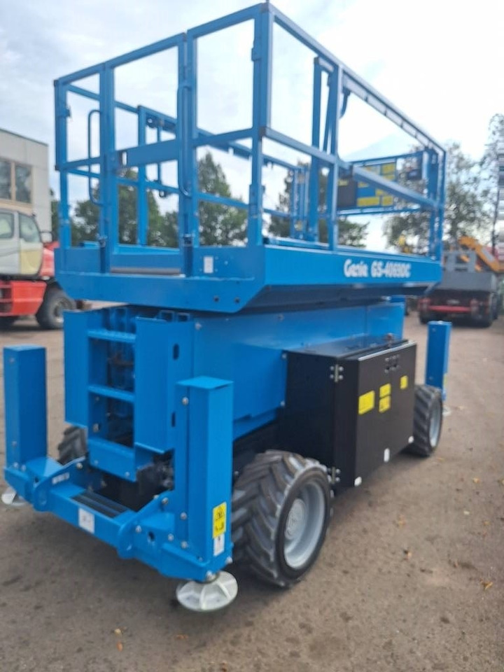 Genie GS-4069 DC - Plataforma de Tijera/ Plataforma de tesoura: foto 4 Genie GS-4069 DC - Plataforma de Tijera/ Plataforma de tesoura: foto 4