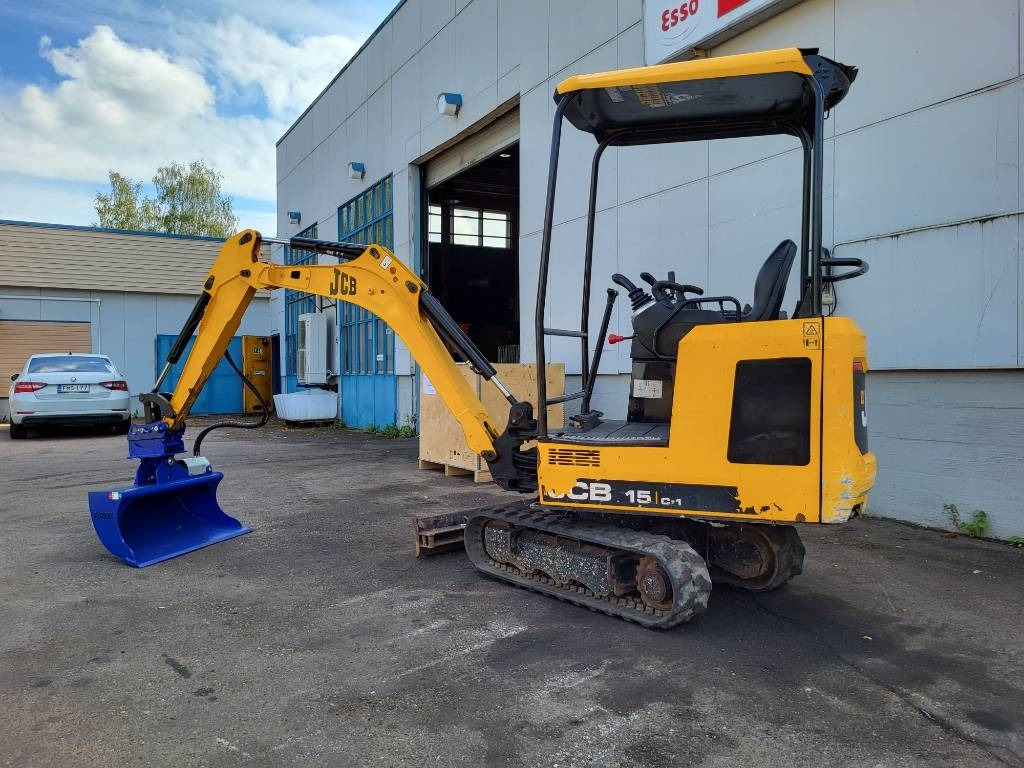 JCB 15 C-1 - Mini escavadeira: foto 1 JCB 15 C-1 - Mini escavadeira: foto 1