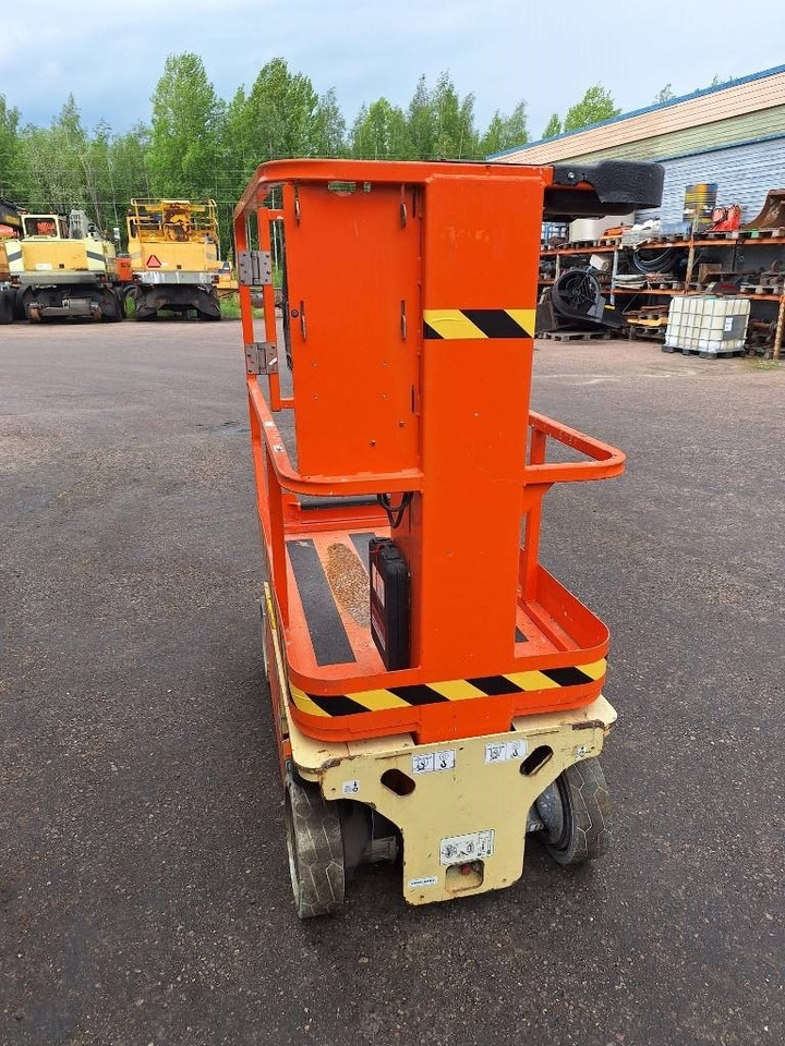 JLG 1230 ES Muuttoale! - Plataforma de Tijera/ Plataforma de tesoura: foto 5 JLG 1230 ES Muuttoale! - Plataforma de Tijera/ Plataforma de tesoura: foto 5